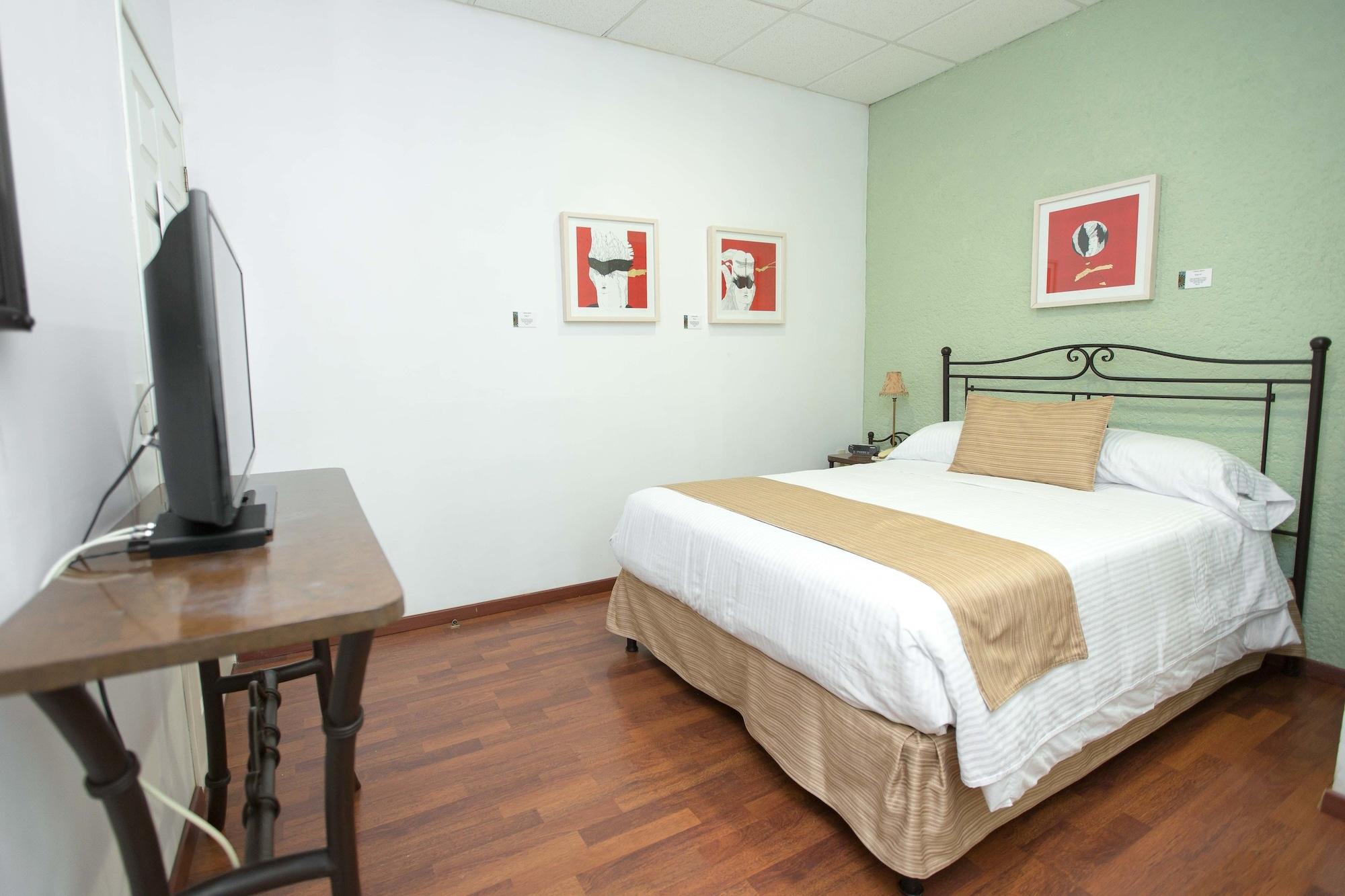 Portico Hotel & Galeria Морелия Экстерьер фото
