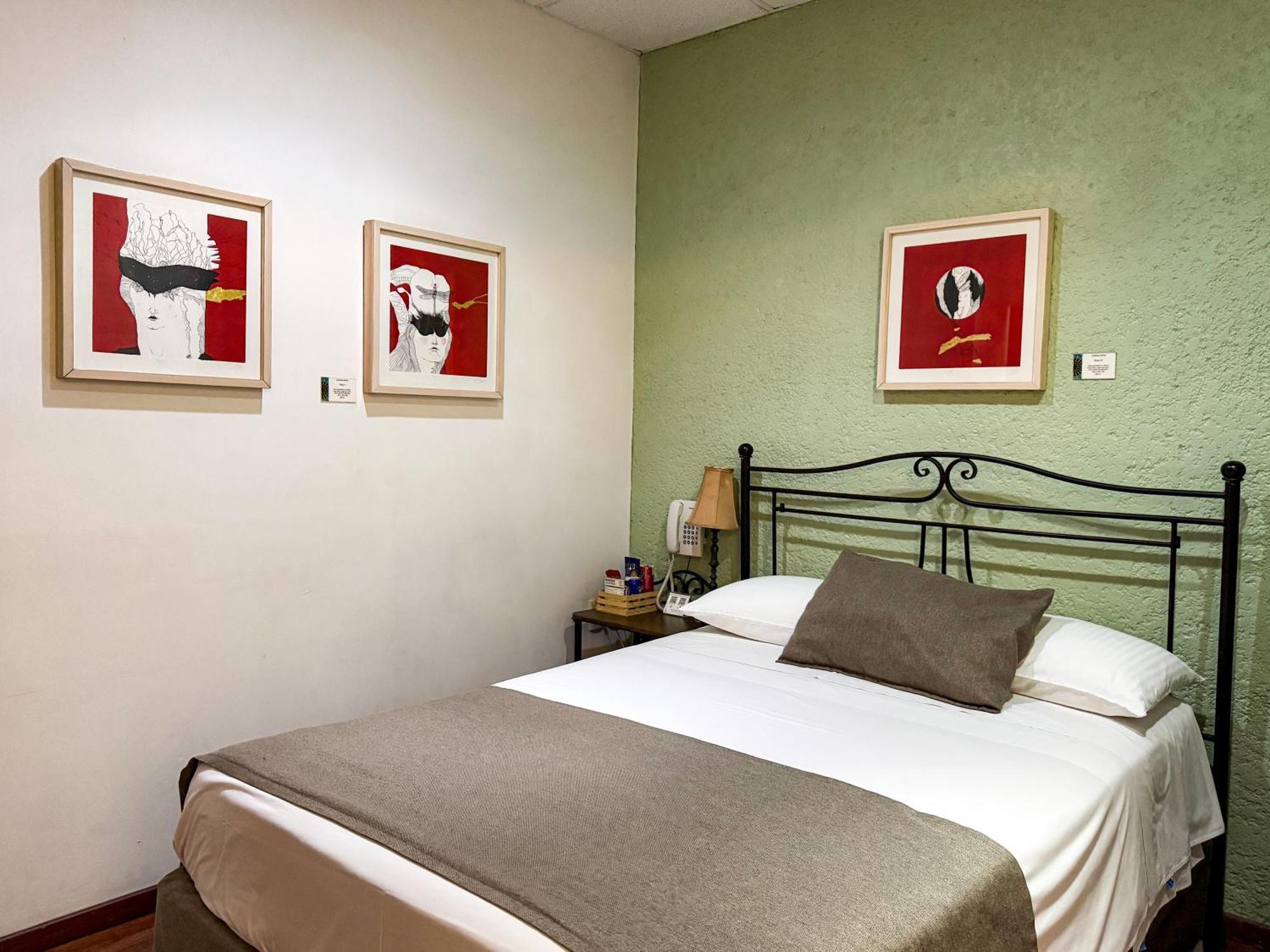 Portico Hotel & Galeria Морелия Номер фото